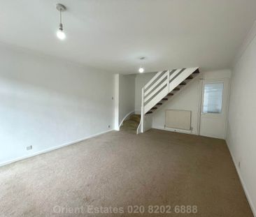 Price £1,750 pcm - Available Now - Furnished - Photo 3