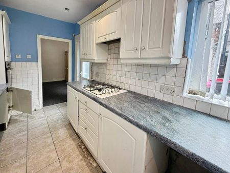 2 bedroom terraced house to rent - Photo 5