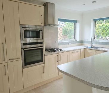 2 bedroom bungalow to rent - Photo 6