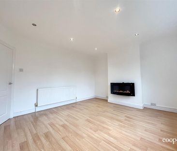 2 bedroom maisonette - Photo 3