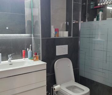 Location Appartement 3 pièces 68m² - Photo 3