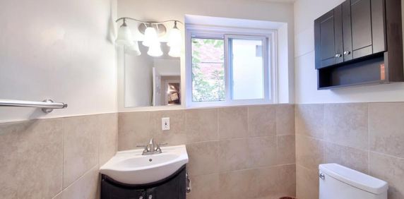 1 Chambre 1 salle de bain à Ville Saint-Laurent - 1 bed 1 bath in Ville Saint-Laurent - Photo 2