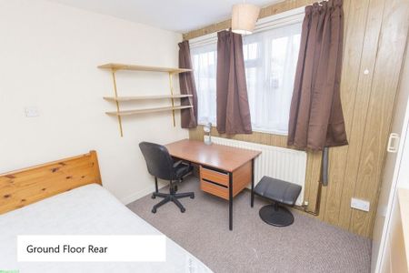 4 bedroom terraced house to rent - Photo 2