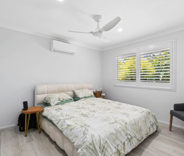 Coastal Comfort with Space and Style in the Heart of Palm Beach - Photo 6