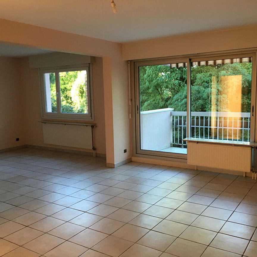 Location Appartement 5 pièces 111m² ILLKIRCH GRAFFENSTADEN 67400 - Photo 1