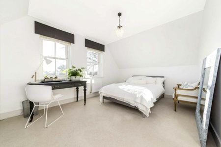 Holly Close, Lower Sunbury, TW16 - Photo 5