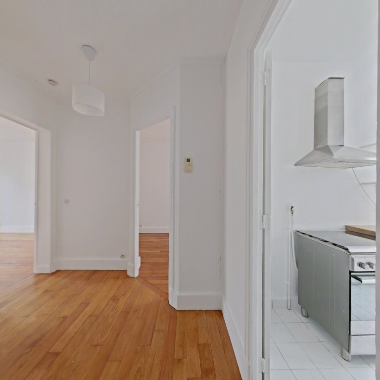 APPARTEMENT T2 A LOUER - PARIS 15EME ARRONDISSEMENT - 47.13 m - 1 702 € - Photo 1