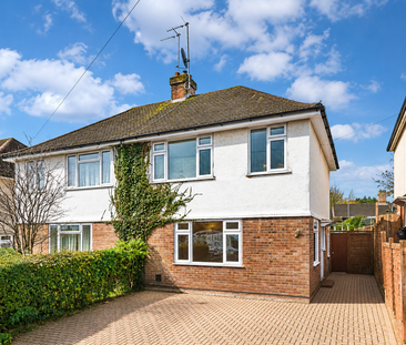 3 bedroom semi-detached house to rent - Photo 2