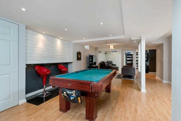 For Lease - 10 FORSYTH Crescent, Halton Hills, Ontario - Photo 1