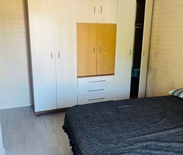 Room in a Shared House, Almond Croft, B42 - Photo 1
