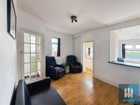 Slade Lane, Rastrick, Brighouse, HD6 - Photo 1