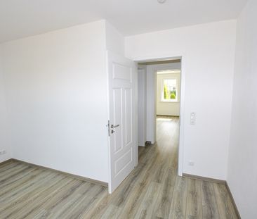 Großzügige 1,5 Raum Single-Wohnung - 45 m² - in Dresden Cossebaude ... - Photo 5