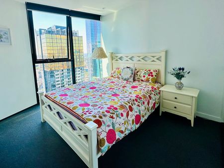 Two-bedroom furnished apartment - Photo 4