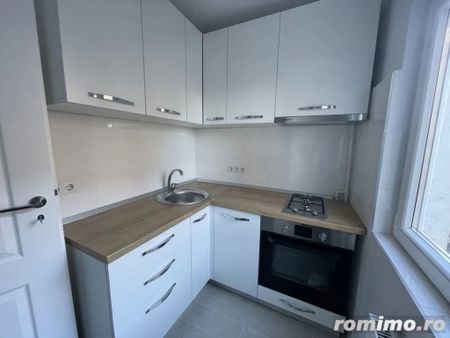 1 camera in zona Gheorghe Lazar - Photo 4