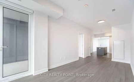664 Spadina Avenue #214 - Photo 4