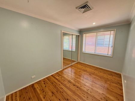 SORT AFTER CENTRAL QUIET LOCATION! - Photo 5