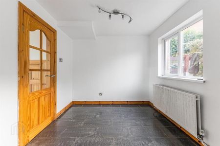 21 Downpatrick Street, Saintfield, BT24 7AY - Photo 5