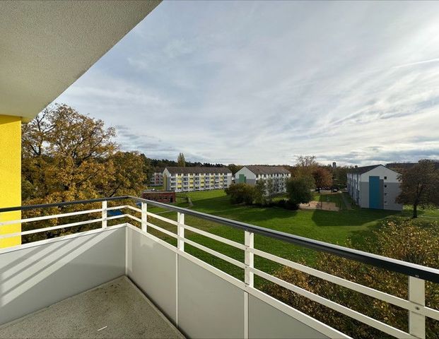 Gemütliche 2-Zimmer-Wohnung mit Balkon in Alkenrath! - Photo 1