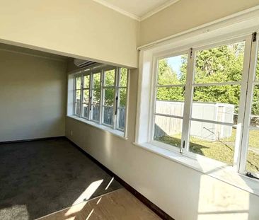 73 Ford Rd, Opawa - Photo 2
