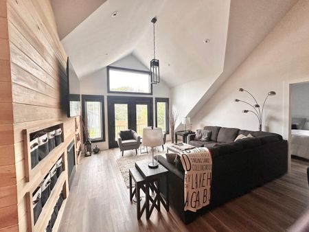 For Lease - 796363 Grey 19 Road, Blue Mountains, Ontario - Photo 3