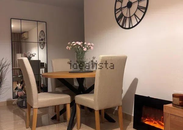 Alquiler de piso en Avenida de la Paz, 5