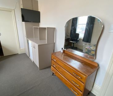 CBD single boarding house room - Photo 2