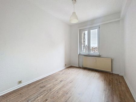 Appartement met één slaapkamer in Schaerbeek - Photo 5