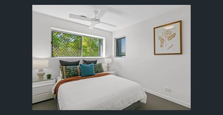 Waterfront - 3 Bed with 2 carparks (rate increasing in August) - Photo 4