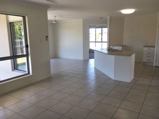 FAMILY HOME IN BEACONSFIELD HEIGHTS - Photo 1