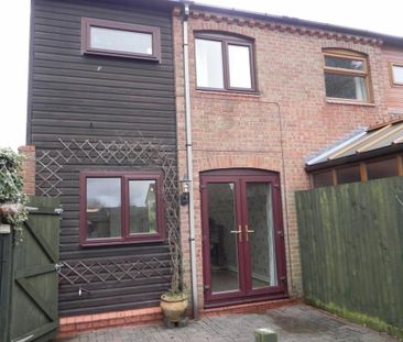 2 bedroom semi-detached house to rent - Photo 6