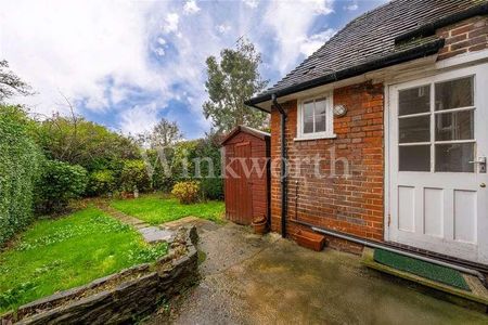 Childs Way, London, NW11 - Photo 2