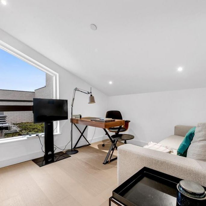 3 bedroom apartment to rent - Photo 1