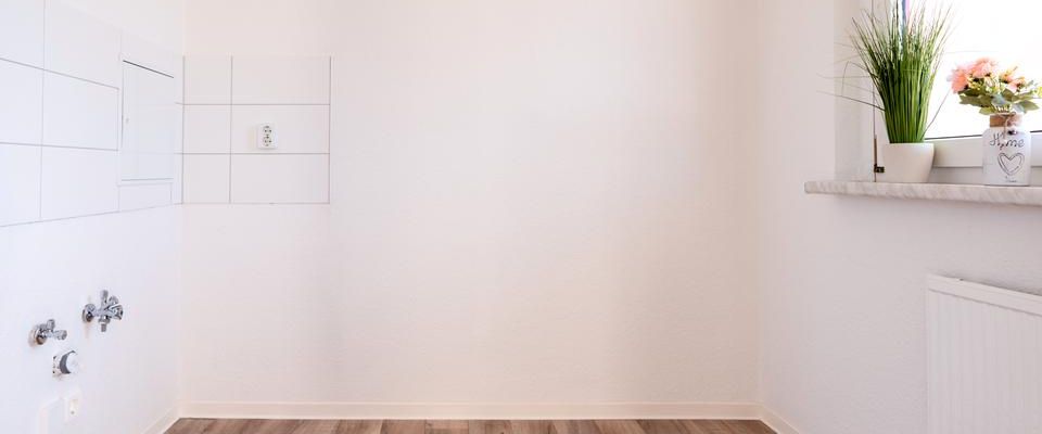 Sanierte 2-Raum Wohnung mit Aufzug und großem Balkon - Foto 1