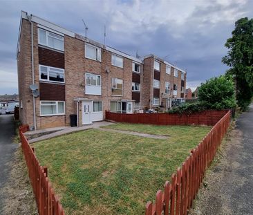 Chiltern Close, Warmley, Bristol - Photo 3
