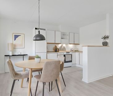 Dejligt rækkehus i Holluf Pile med have og gratis parkering - Foto 5