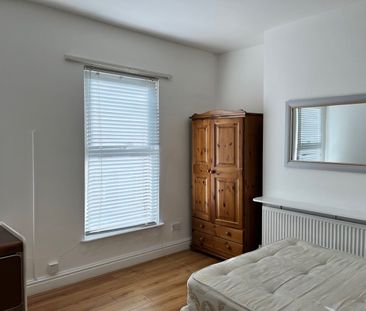 3 Bed Terraced House, Gwenfron Road, L6 - Photo 4