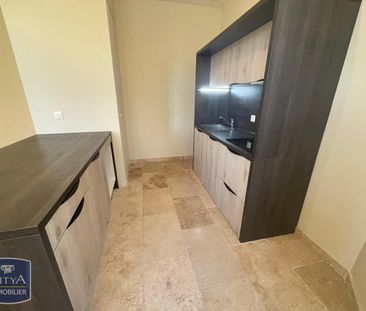 Location Appartement 3 pièces 71m² GIGNAC LA NERTHE 13180 - Photo 6