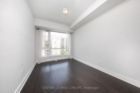 639 Lawrence Avenue #320 - Photo 3