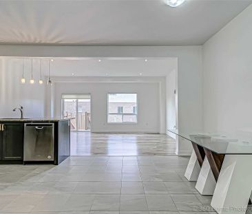 For Lease - 3 Bradbury Road, Hamilton, Ontario - Photo 2