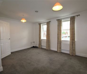 Brookbank Close, Cheltenham, Gloucestershire, GL50 - Photo 3