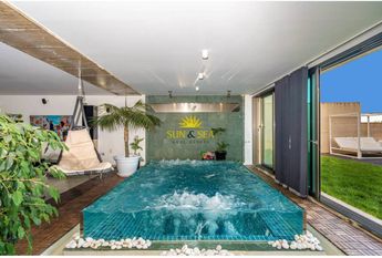 Long term rental, Luxury house with 5 bedrooms in Los Balcones - Los Altos del Edén, Torrevieja Alicante.