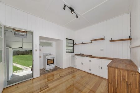 45 Lancaster Street, Garbutt - Photo 4