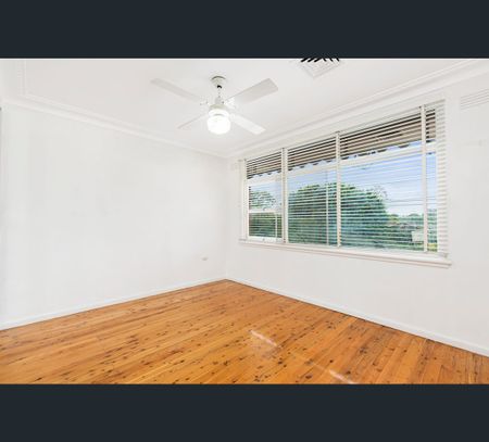 27 Annabelle Crescent, Kellyville, NSW 2155 - Photo 3