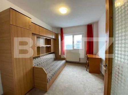 EXCLUSIVITATE! Apartament 3 camere decomandat, 70mp, 2 bai, zona strazii Aurel Vlaicu - Fotografie 5