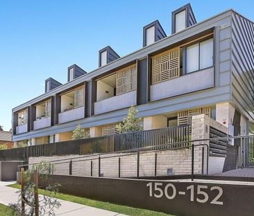 11/152 Doncaster Avenue, Kensington - Photo 2