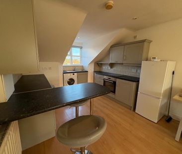 7b Hillsborough Court, Carryduff, BT8 8SU - Photo 3