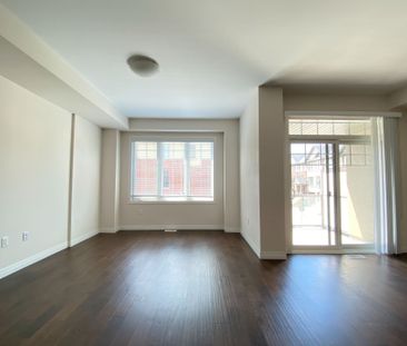 For Lease - 4 Workman Lane, Hamilton, Ontario - Photo 3