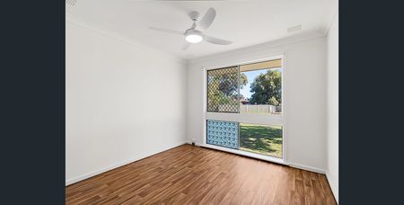 Welcome to 8 Melbourne Street - Photo 3