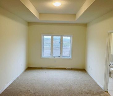For Lease - 20 Donald Ficht Crescent Unit# MAIN & 2ND, Brampton, On... - Photo 3