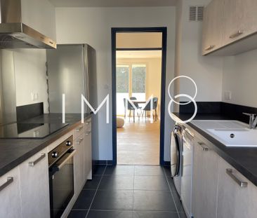 Location Appartement 3 pièces 62m² MARSEILLE 5ème - Photo 4